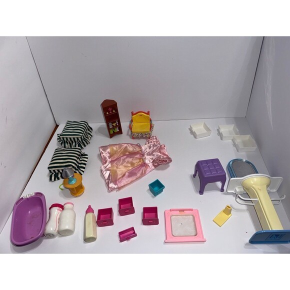 Vintage Furniture bundle Barbie and other 22 pieces